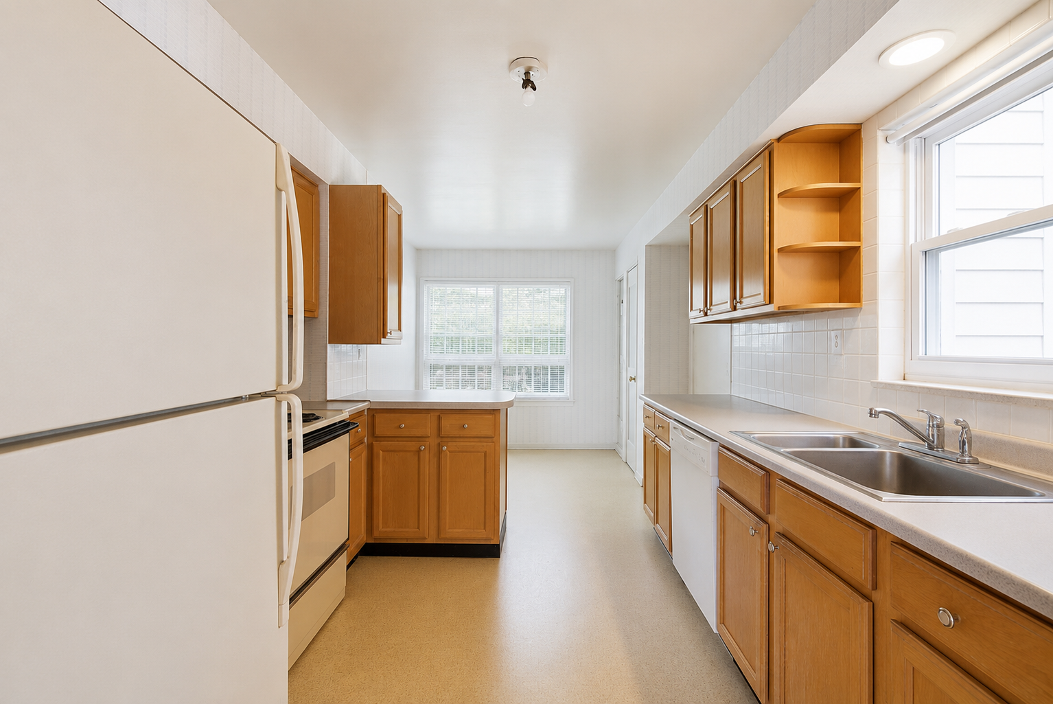 9004 Paddock Lane Potomac, MD 20854 - Photo 8 of 17
