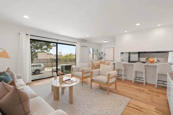 $599,000 | 1930 North Vermont Avenue, Unit 103, Los Angeles, CA 90027