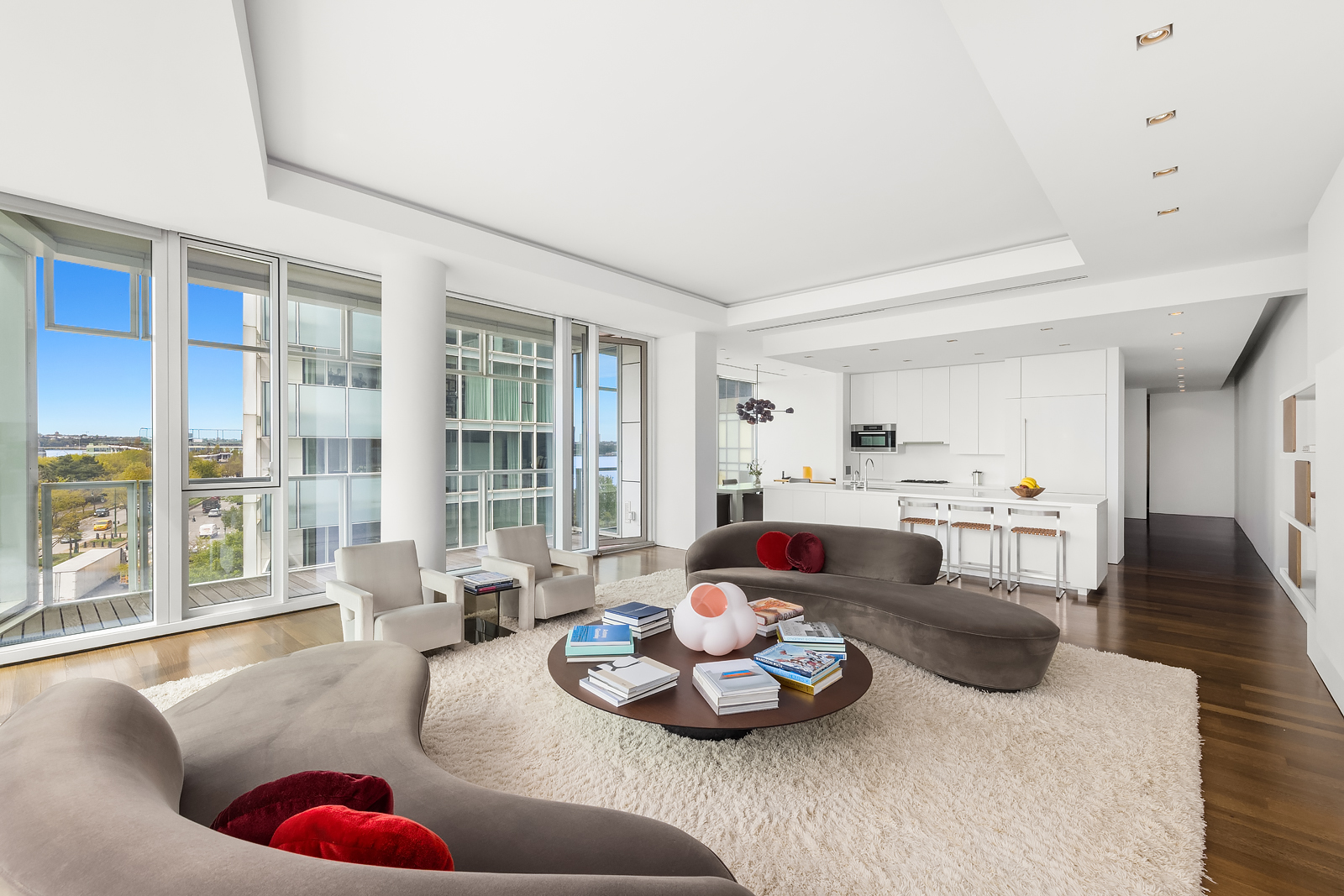 165 Charles Street, Unit 12 Manhattan, NY 10014 - Photo 6 of 26