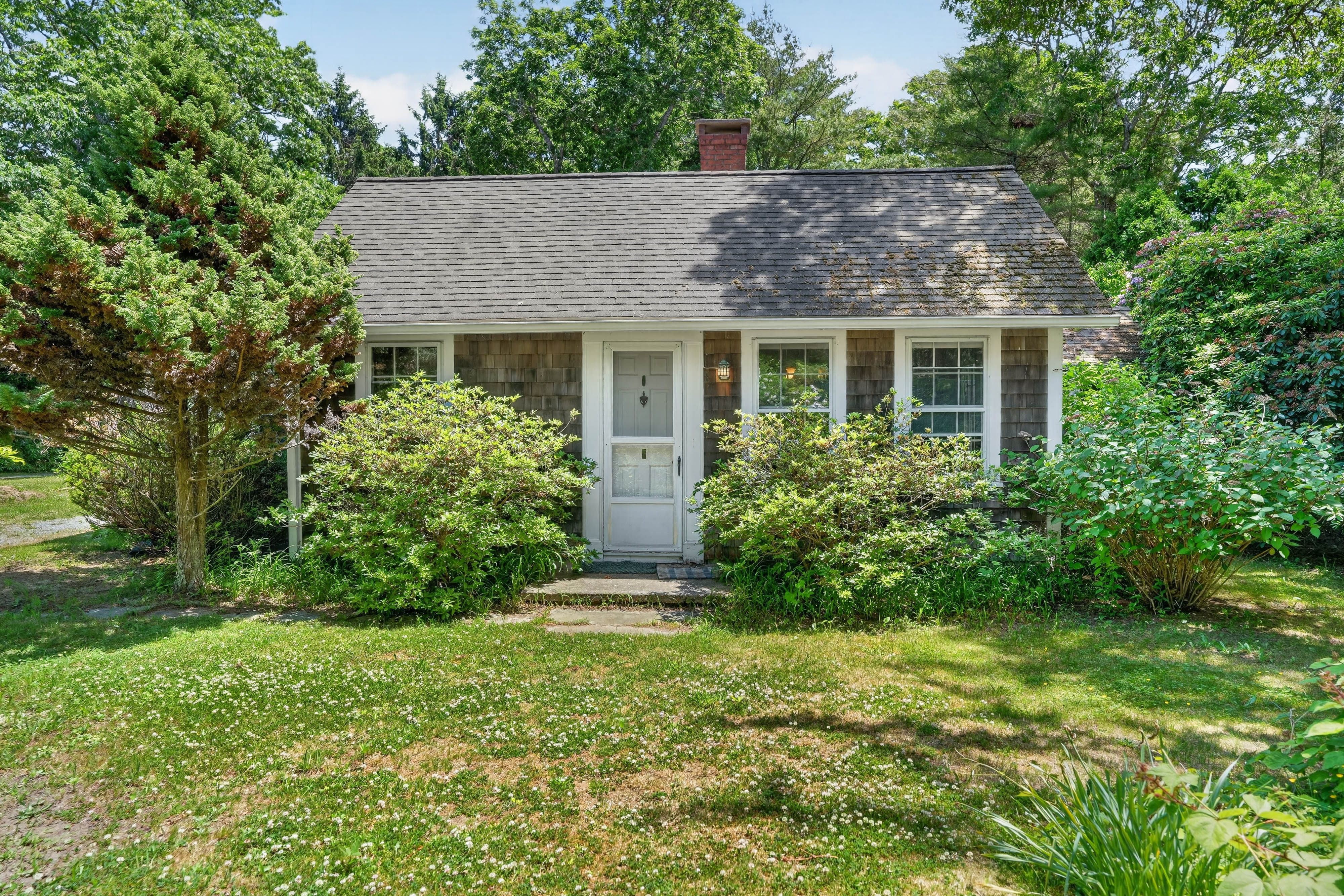 132 S Road Chilmark, MA 02535 - Photo 2 of 44