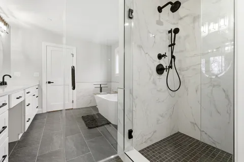 $1,925,000 | 41 Peach Orchard Road, Burlington, MA 01803