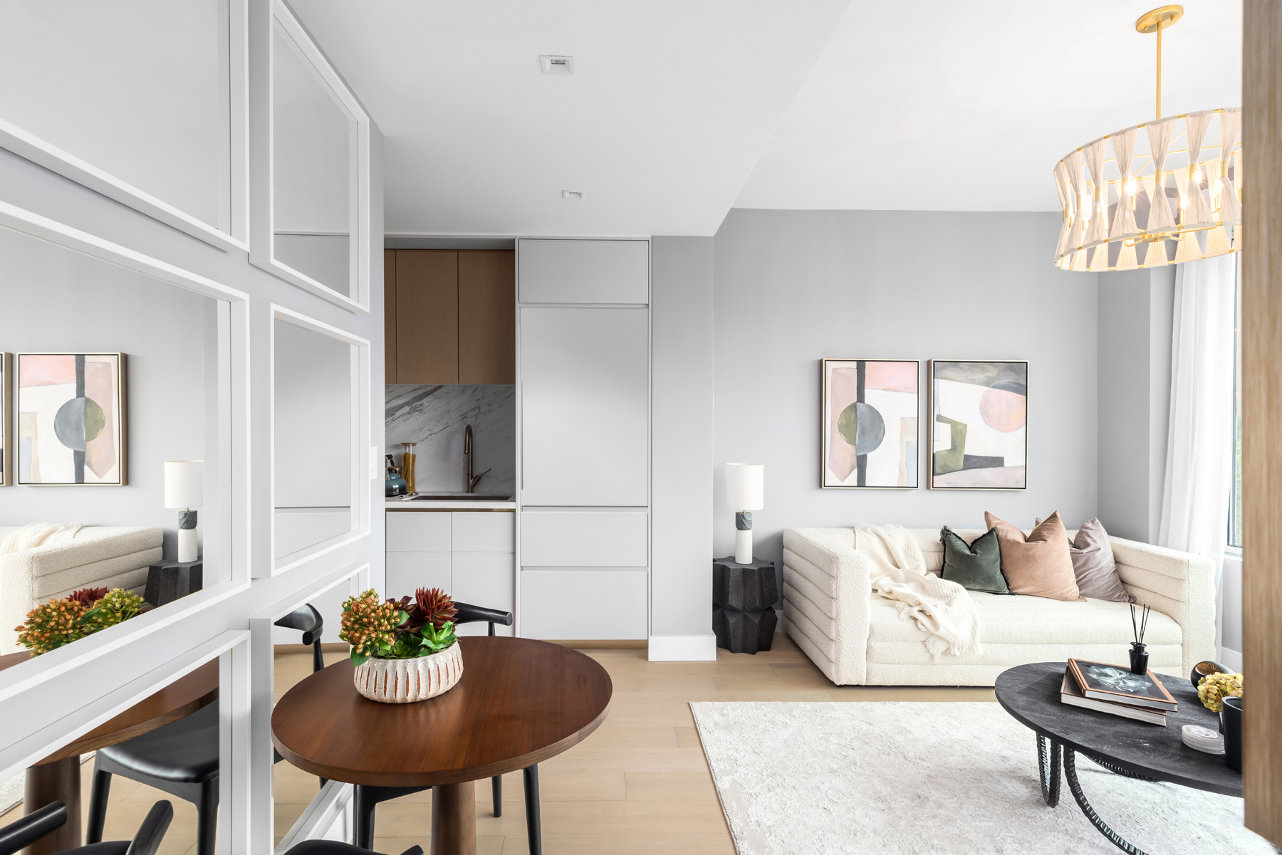 208 Delancey Street, Unit 3G Manhattan, NY 10002 - Photo 3 of 23