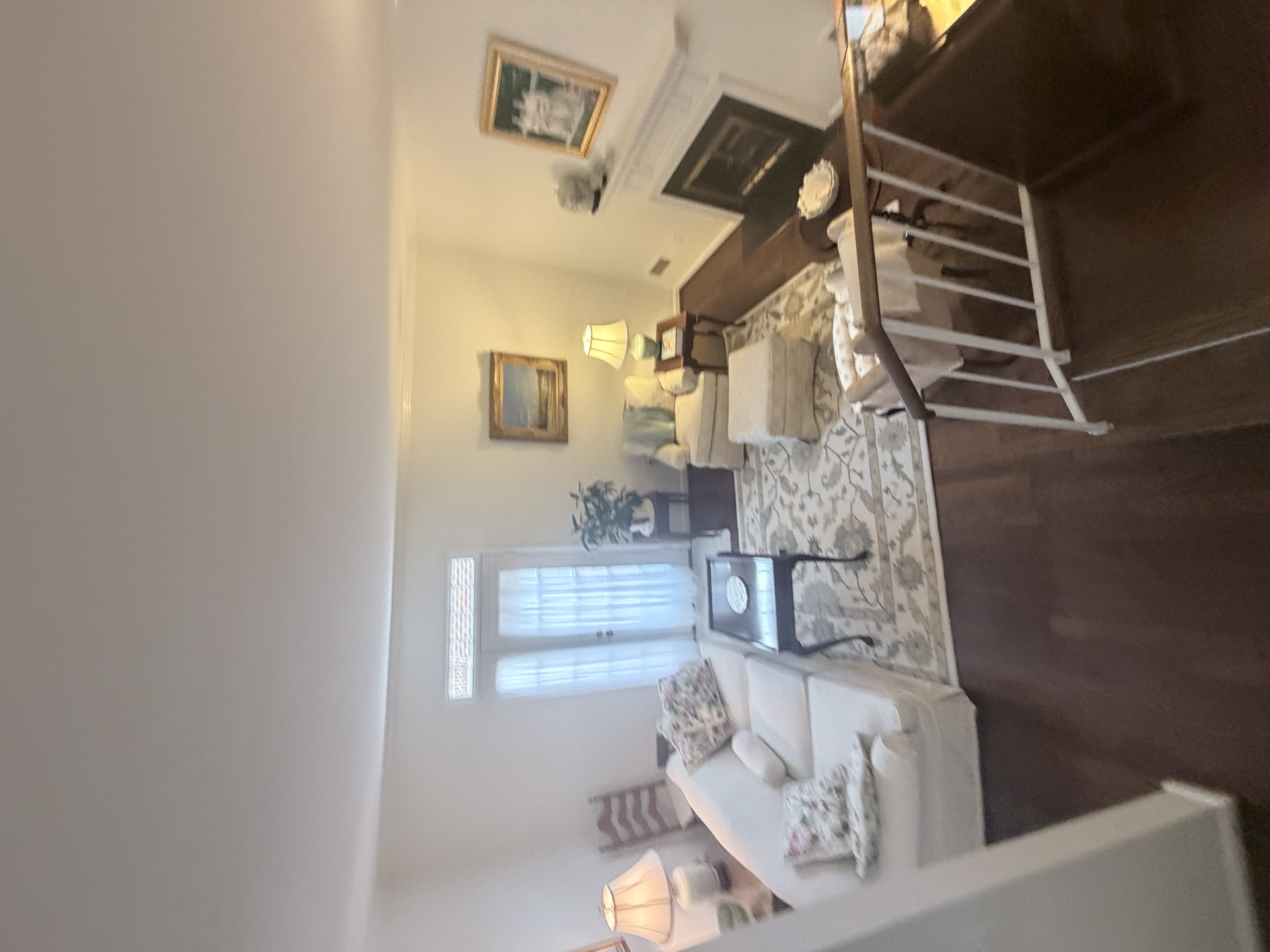 402 2nd Street Alexandria, VA 22314 - Photo 7 of 15