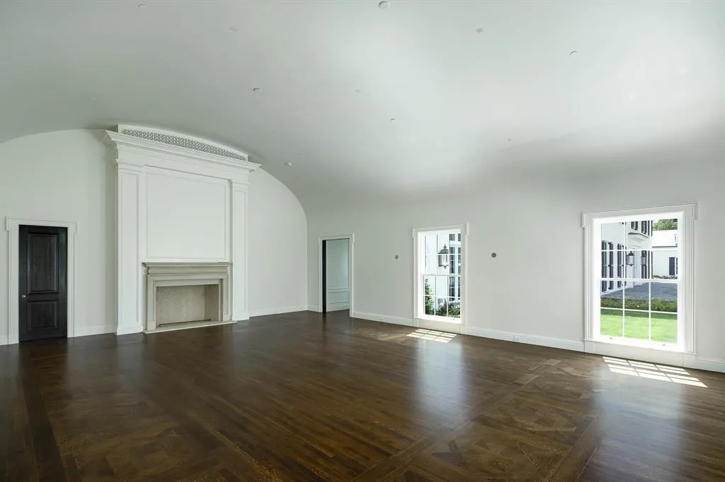 $27,000,000 | 4606 Park Lane, Dallas, TX 75220