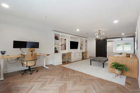 $2,850,000 | 8610 Hartsdale Avenue, Bethesda, MD 20817