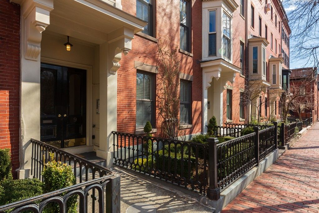 $850,000 | 9 Hanson Street, Unit 3, Boston, MA 02118