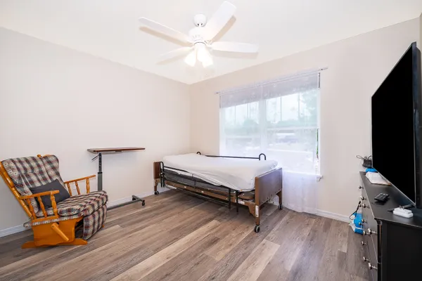 $240,000 | 1360 Cottage Circle, Tavares, FL 32778