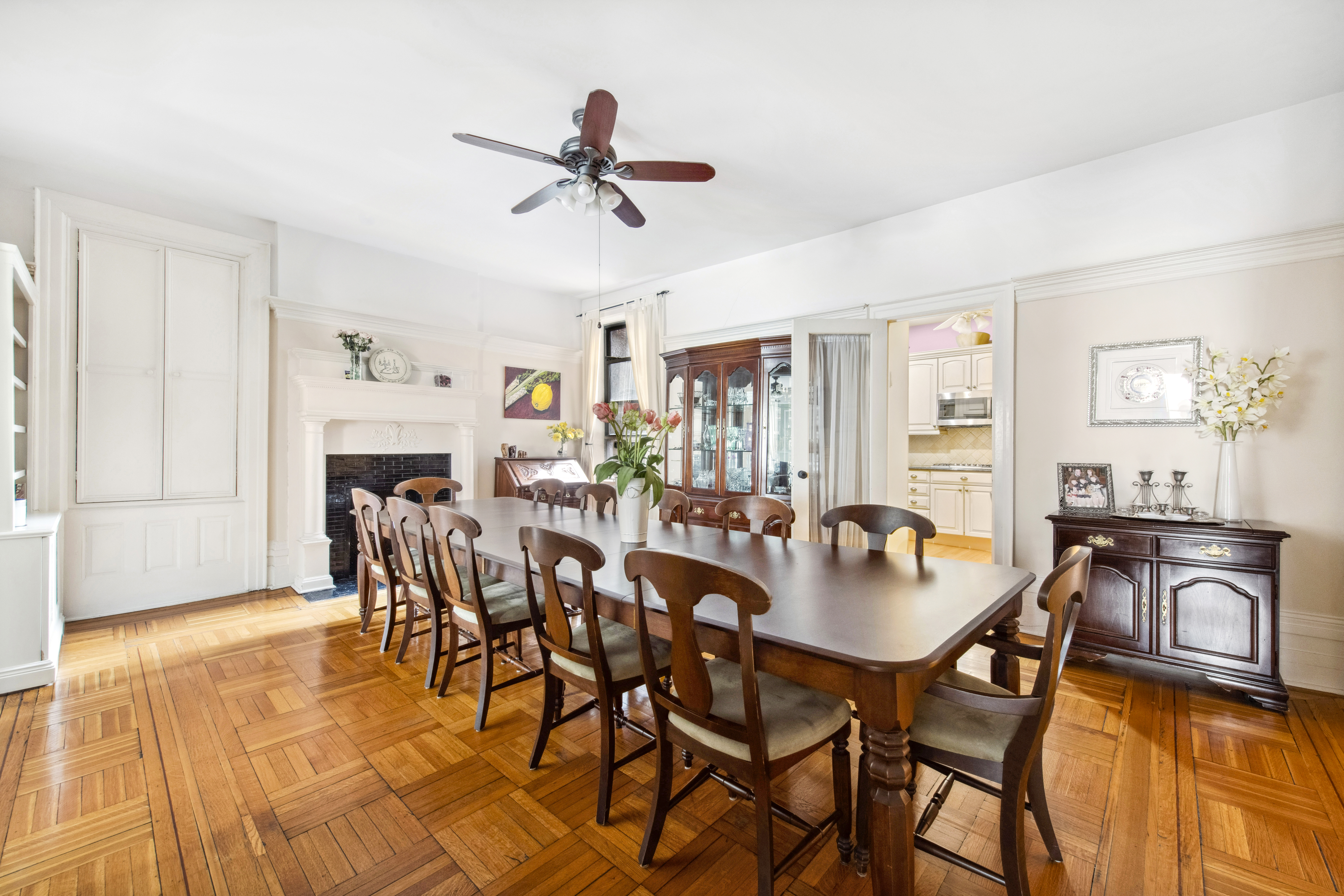 229 West 97th Street, Unit 5E Manhattan, NY 10025 - Photo 6 of 19