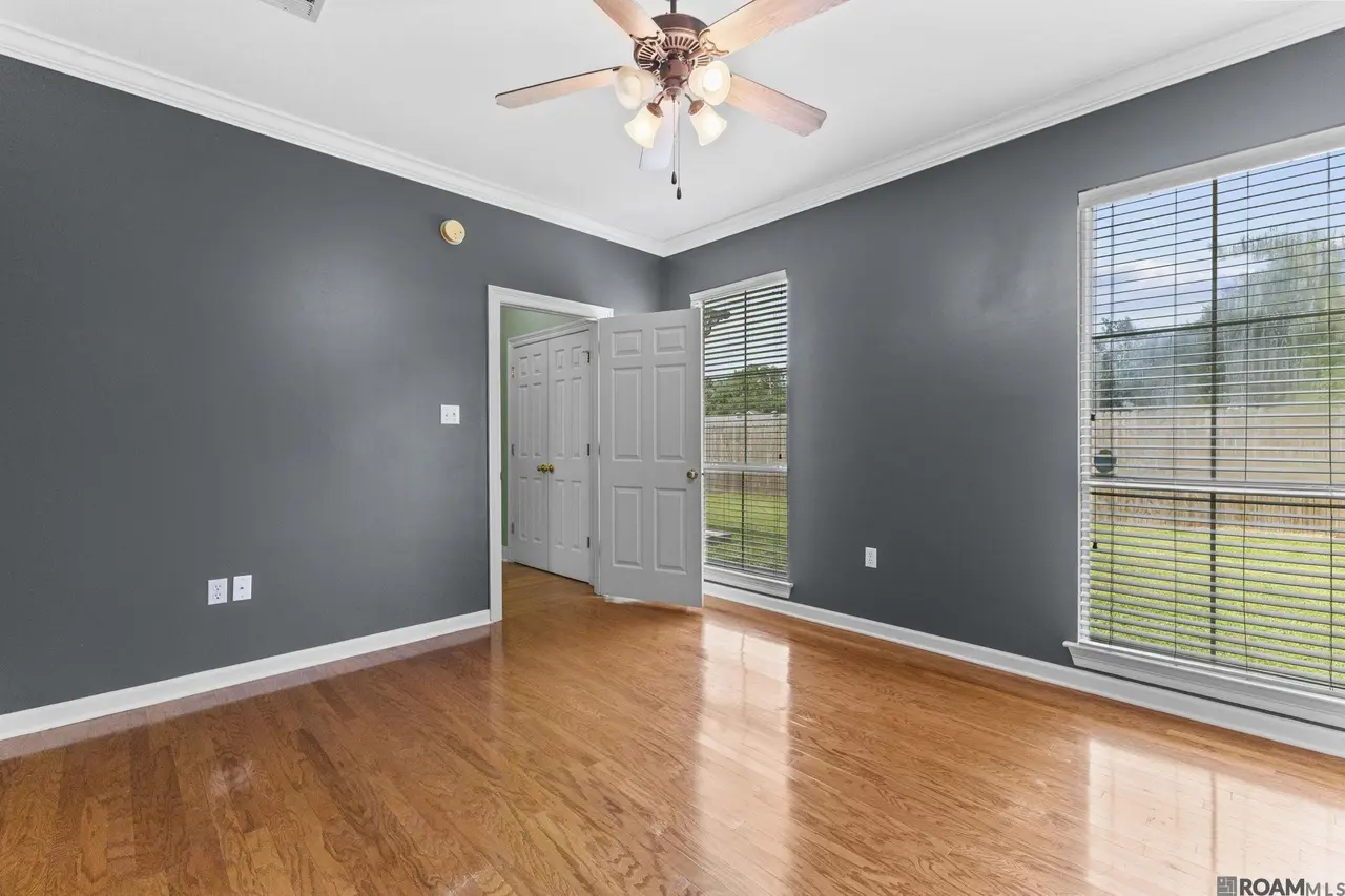 8929 Worthington Estates Avenue Baton Rouge, LA 70810 - Photo 9 of 23