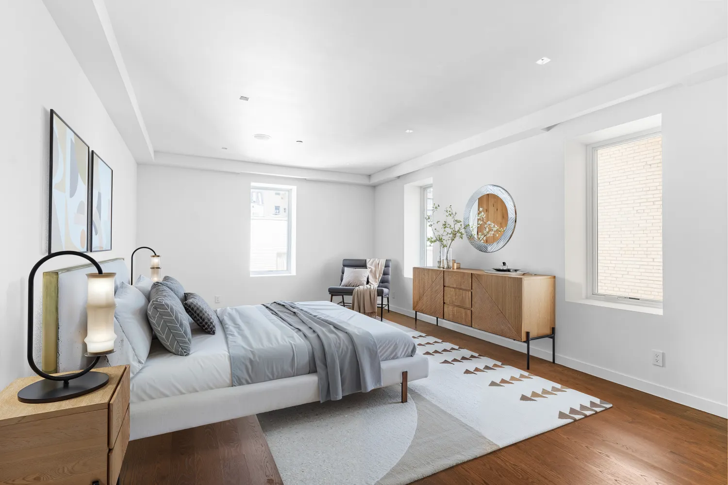 $35,000 | 135 East 38th Street | Murray Hill