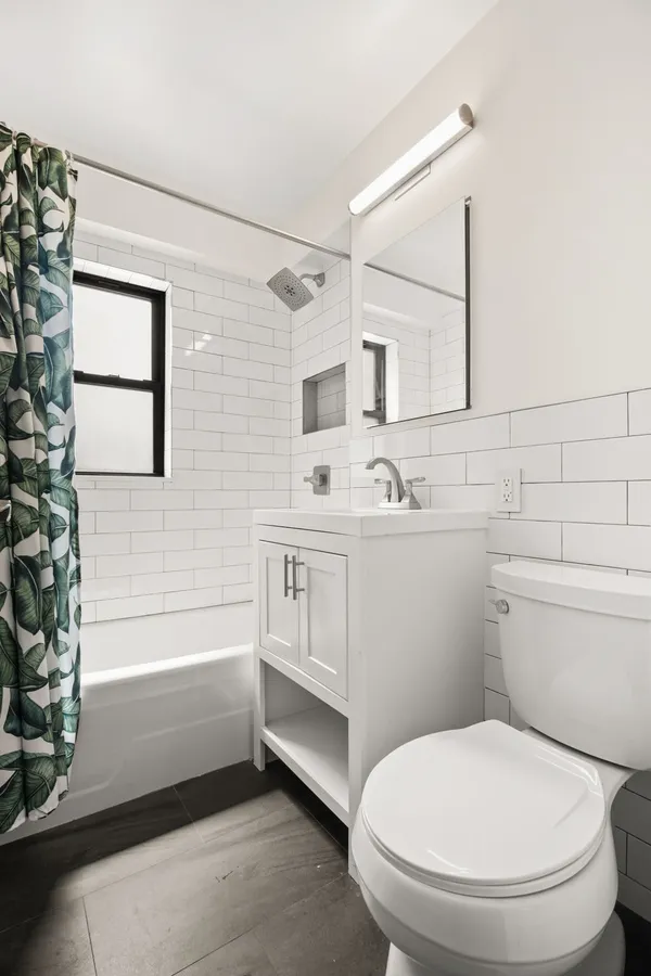 $4,700 | 520 East 81st Street, Unit 9H | Upper East Side