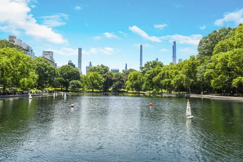 a view of a living room