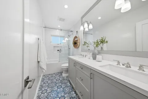 $1,995,000 | 1202 1st Street, Hermosa Beach, CA 90254