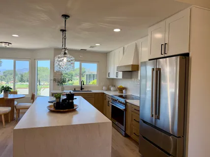 $1,299,900 | 17656 Caminito Hercuba, San Diego, CA 92128