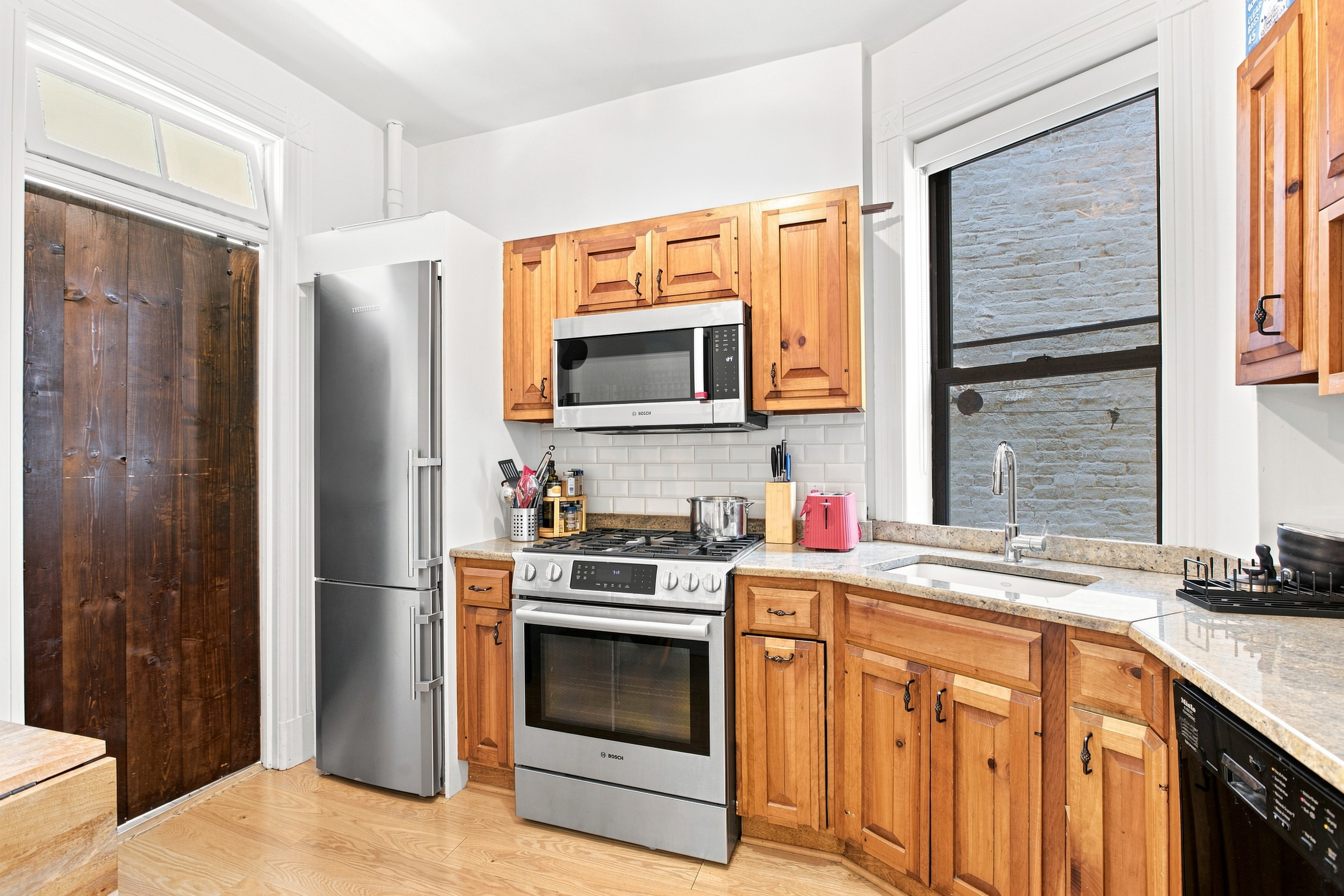 82 Charles Street, Unit 4R Manhattan, NY 10014 - Photo 7 of 11 Gallery Image 7