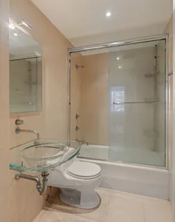 $13,000 | 110 East 71st Street, Unit 7 | Lenox Hill