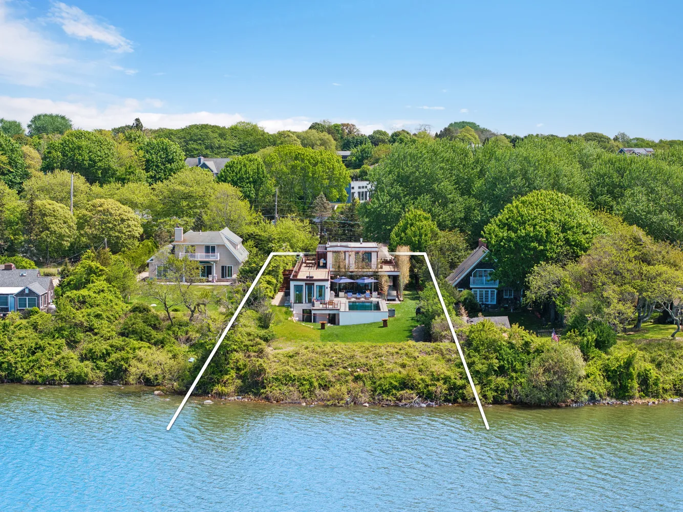 $6,295,000 | 113 South Edgemere Street, Montauk, NY 11954