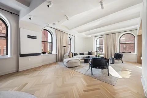 $16,250,000 | 275 West 10th Street, Unit 4C | West Village