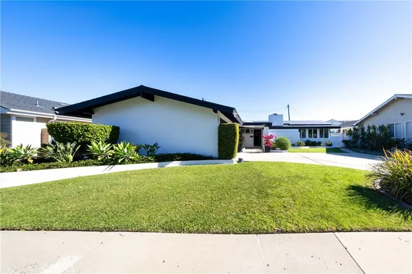 $1,988,000 | 12746 Martha Ann Drive, Los Alamitos, CA 90720