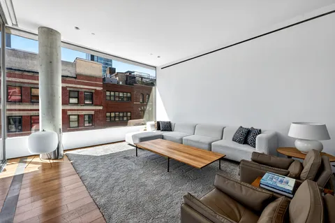 $4,600,000 | 527 West 27th Street, Unit 6S | Chelsea
