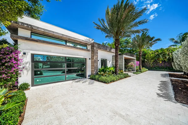 $4,900,000 | 967 Northeast 78th Street, Miami, FL 33138