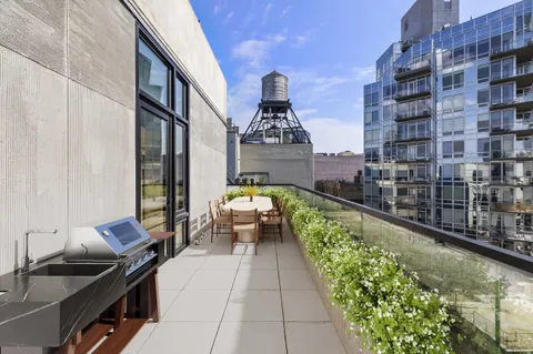 $3,150,000 | 500 Waverly Avenue, Unit PH1 | Clinton Hill