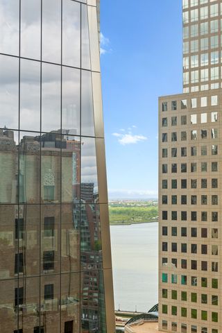 100 Barclay Street, Unit 17L Manhattan, NY 10007 - Photo 9 of 10