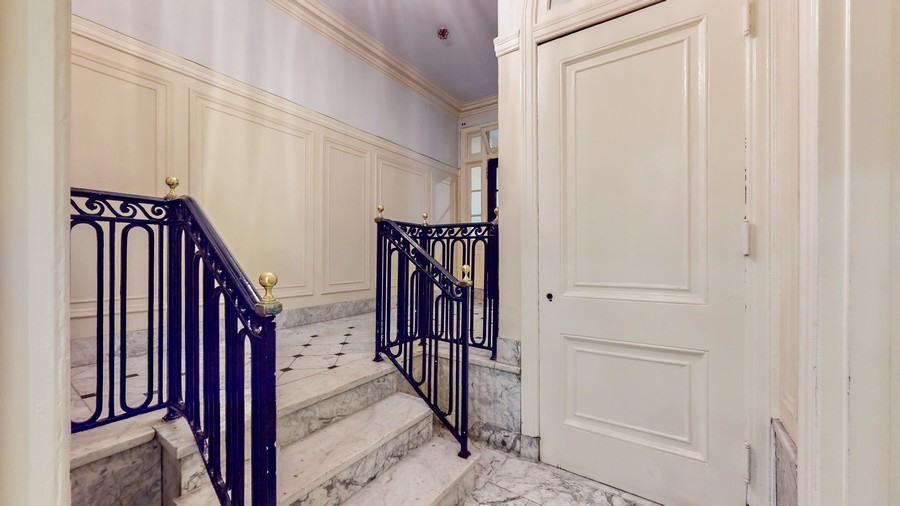 44 East 65th Street, Unit 1B Manhattan, NY 10065 - Photo 10 of 11 Gallery Image 10
