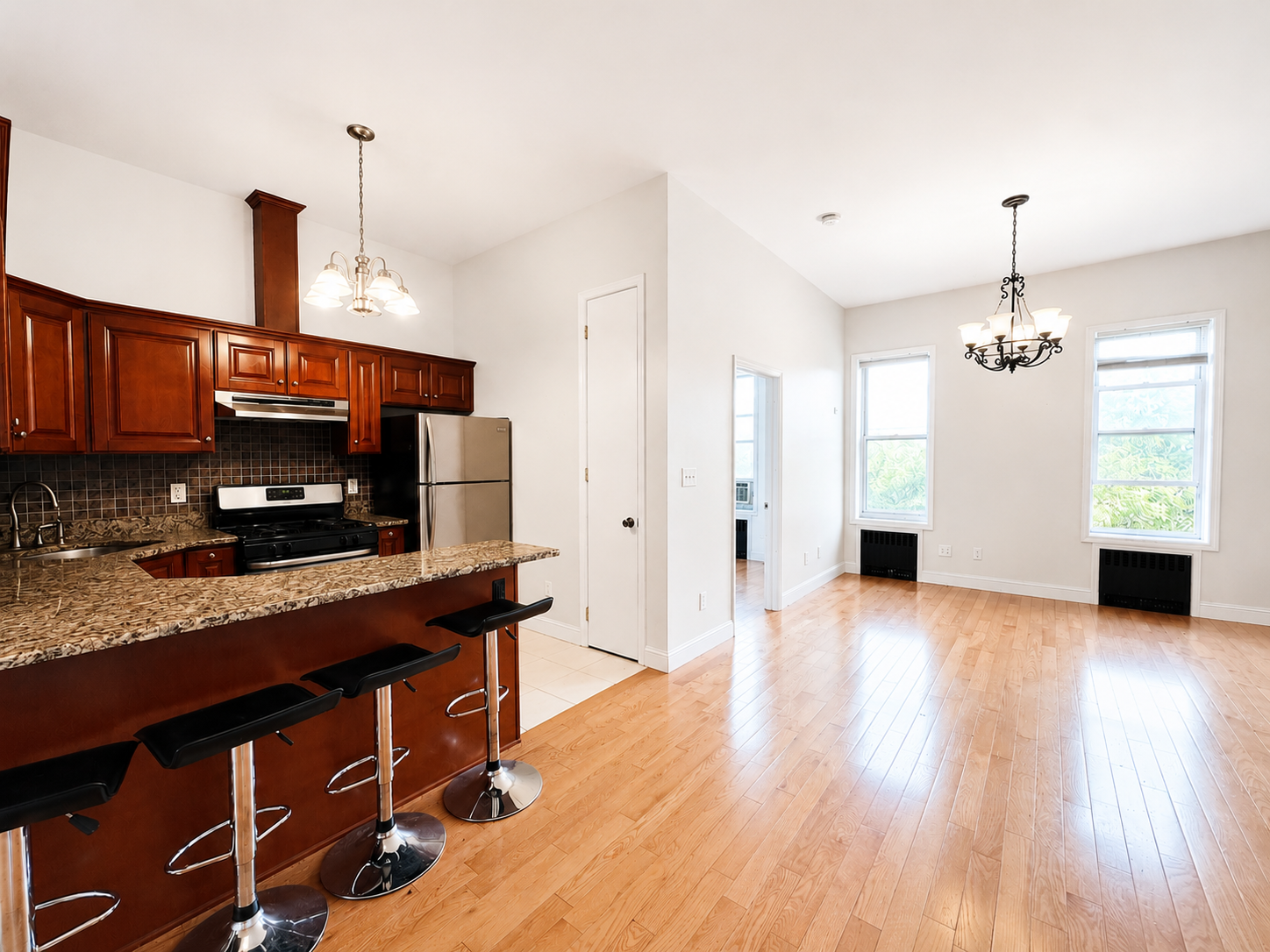 205 Menahan Street, Unit 3 Brooklyn, NY 11237 - Photo 2 of 5