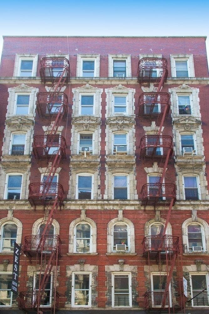 249 Broome Street, Unit 24 Manhattan, NY 10002 - Photo 8 of 9