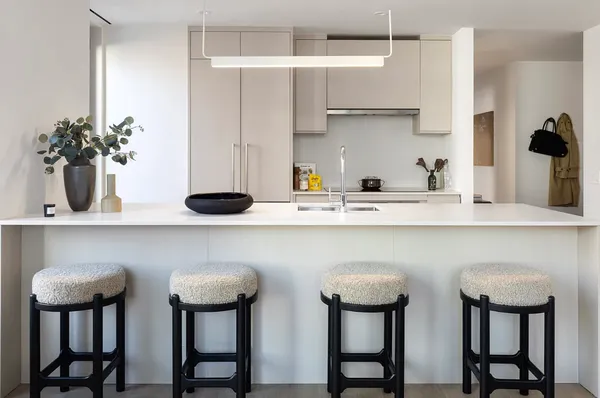 $17,500 | 300 East 50th Street, Unit 18A | Midtown East