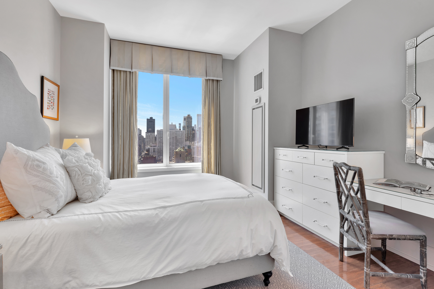 255 East 74th Street, Unit 25A Manhattan, NY 10021 - Photo 22 of 26