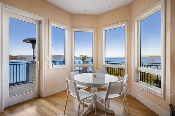 $12,000,000 | 3680 Paradise Drive, Belvedere Tiburon, CA 94920