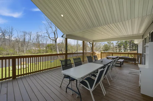 $899,000 | 135 Brandywine Place, Elizabethton, TN 37643