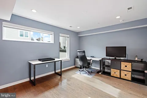 $775,000 | 418 Wallace Street, Philadelphia, PA 19123