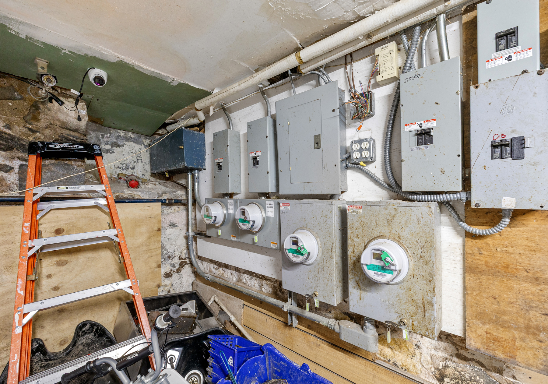 106 Crescent Street Brooklyn, NY 11208 - Photo 15 of 18 a utility room with dryer and washer