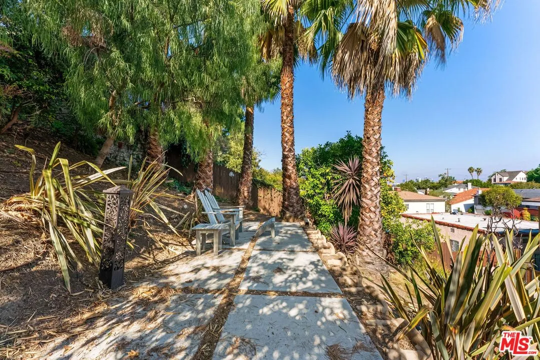 $1,400,000 | 3627 Olympiad Drive, View Park, CA 90043