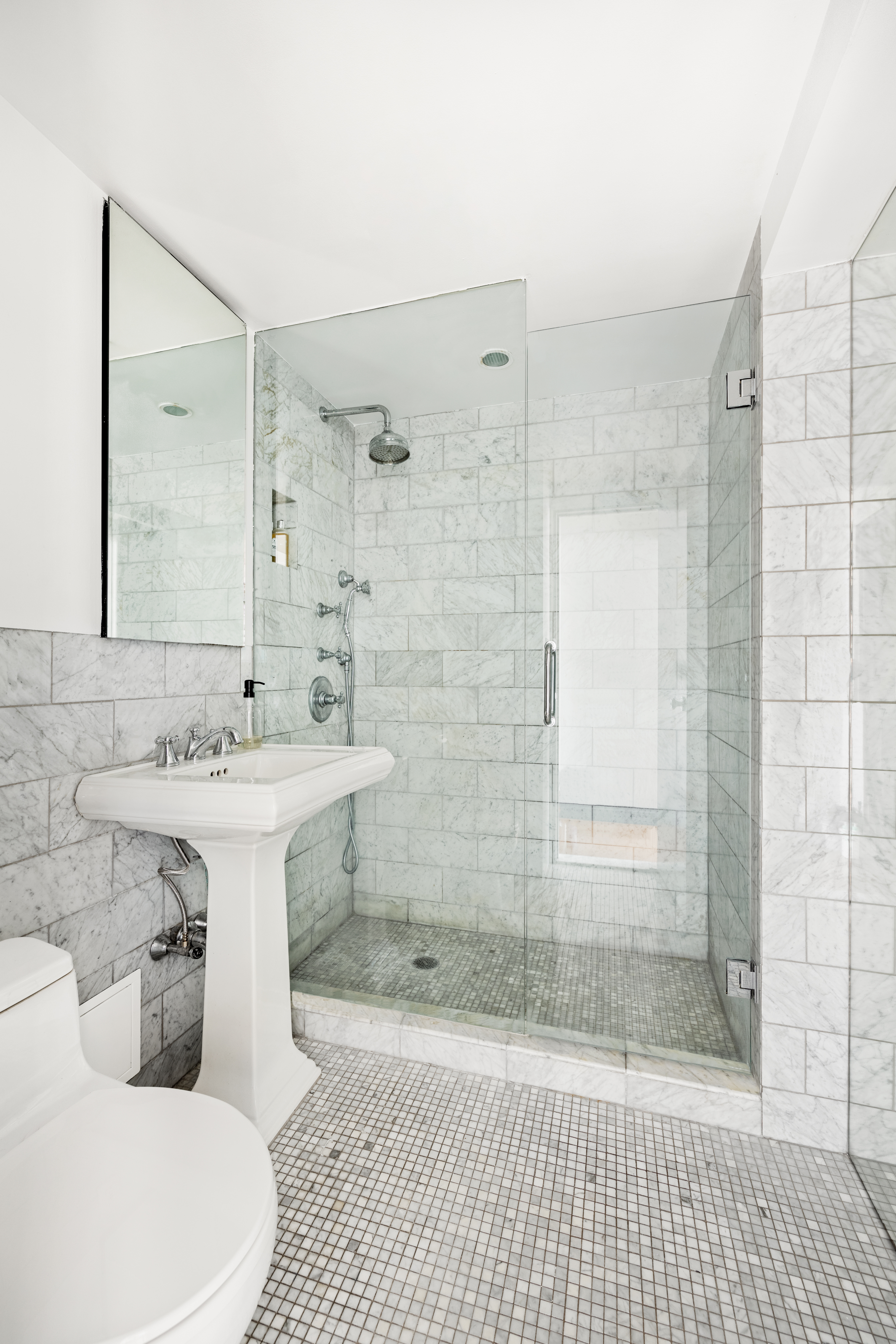 32 West 40th Street, Unit PHD Manhattan, NY 10018 - Photo 9 of 18