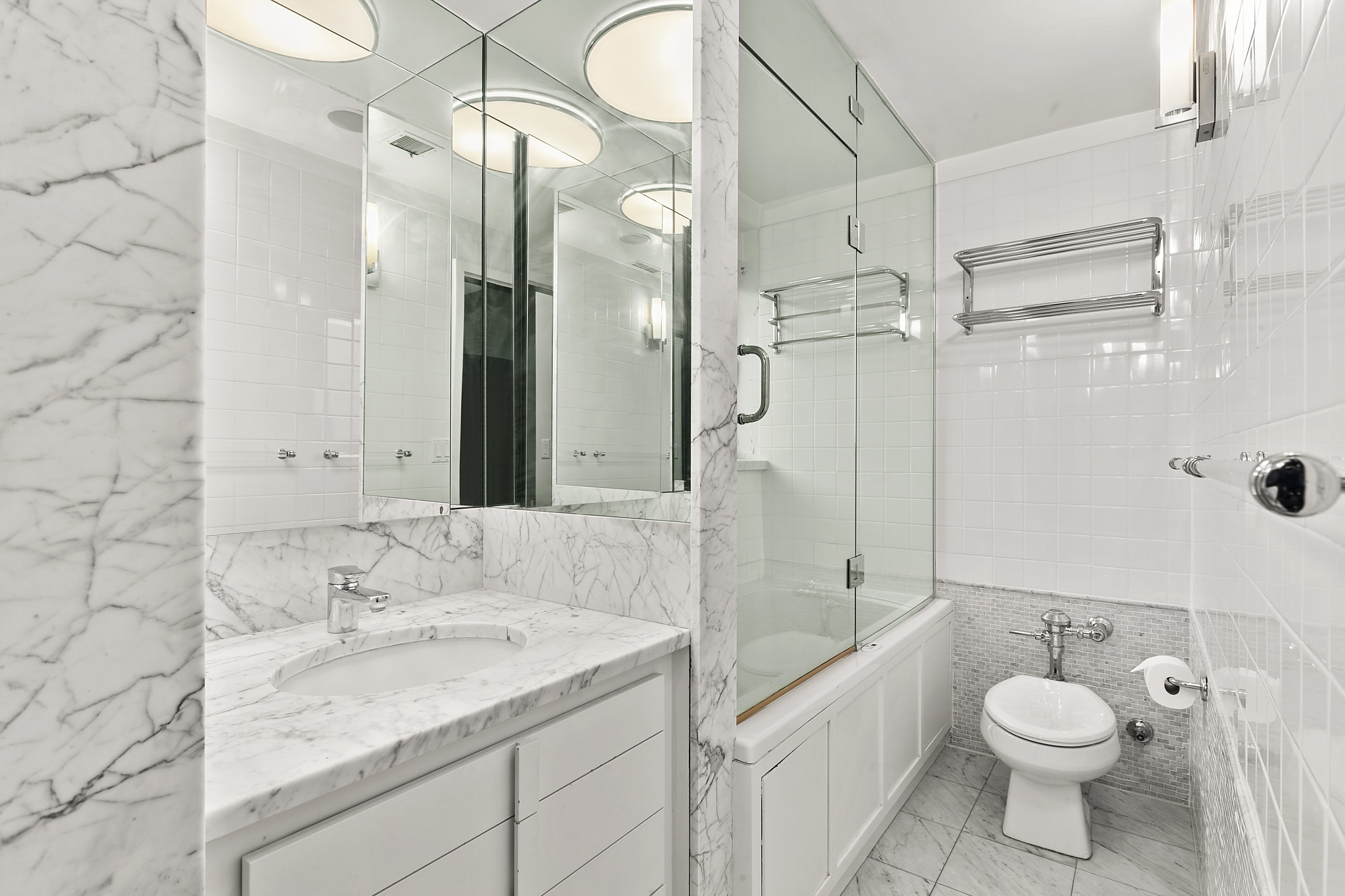 25 East 83rd Street, Unit 10E Manhattan, NY 10028 - Photo 9 of 14