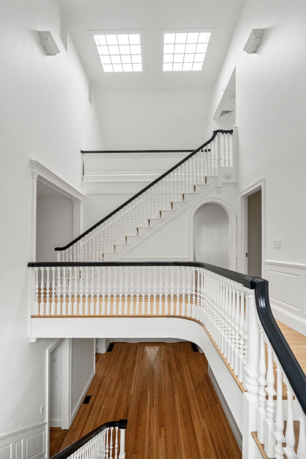 139 Abbott Road Wellesley Hills, MA 02481 - Photo 11 of 17 Gallery Image 11