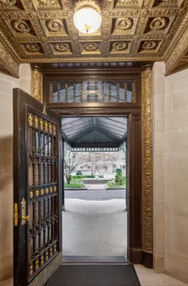 $8,500,000 | 390 West End Avenue, Unit 11C | Upper West Side