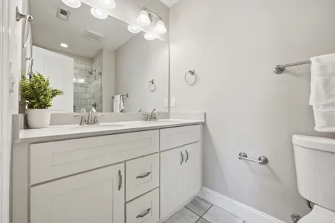 $324,900 | 1714 West Virginia Avenue Northeast, Unit 3, Washington, DC 20002