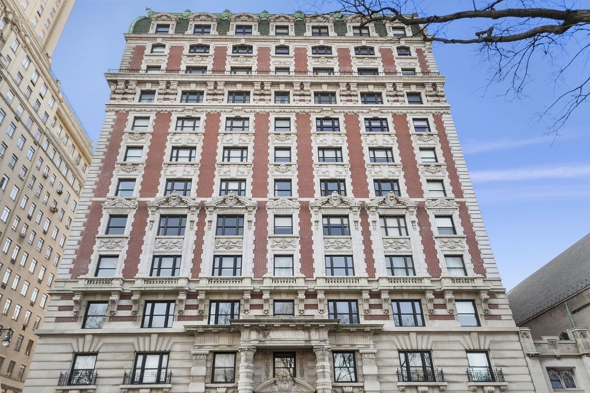 151 Central Park West, Unit 11NORTH Manhattan, NY 10023 - Photo 18 of 19 front view of a building