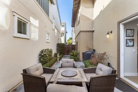 $1,650,000 | 406 Mosley Avenue, Alameda, CA 94501