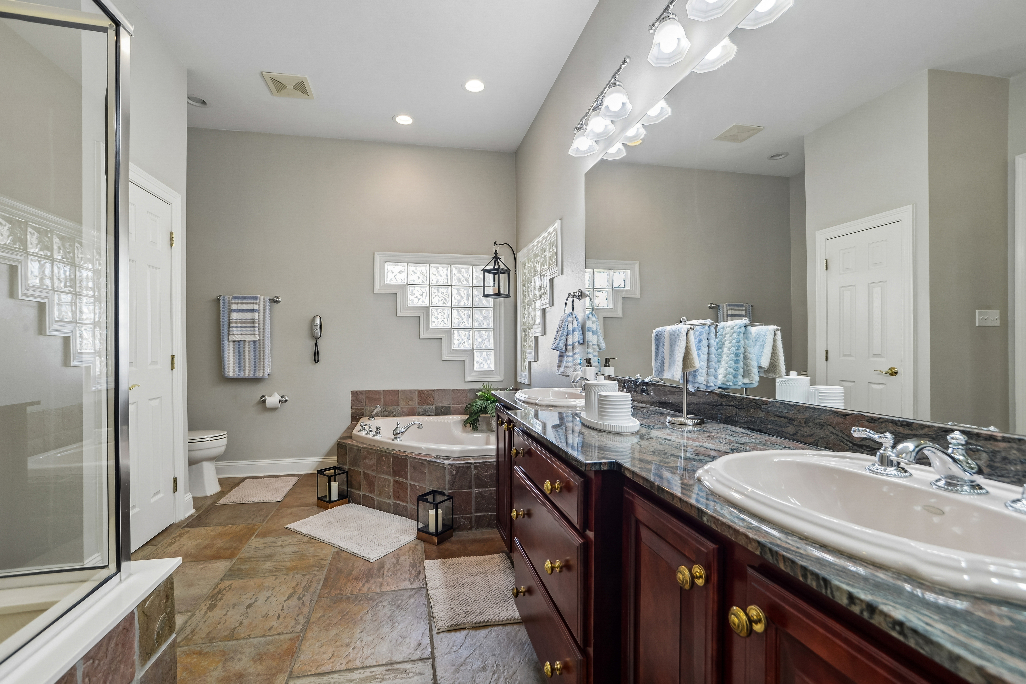 10141 Chenevert Road Westwego, LA 70094 - Photo 9 of 36