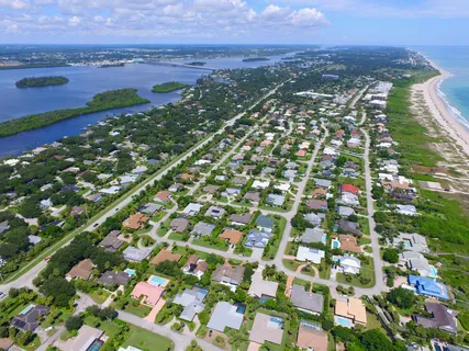 $1,190,000 | 1320 Spanish Lace Lane, Vero Beach, FL 32963