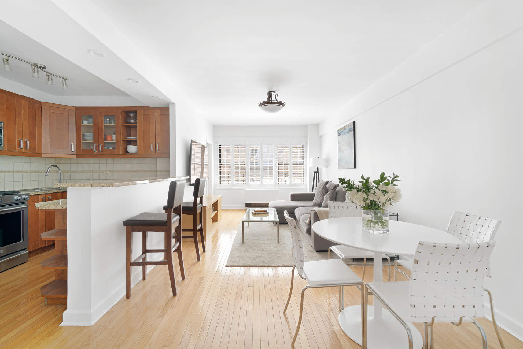 150 East 56th Street, Unit 11A Manhattan, NY 10022 - Photo 1 of 12