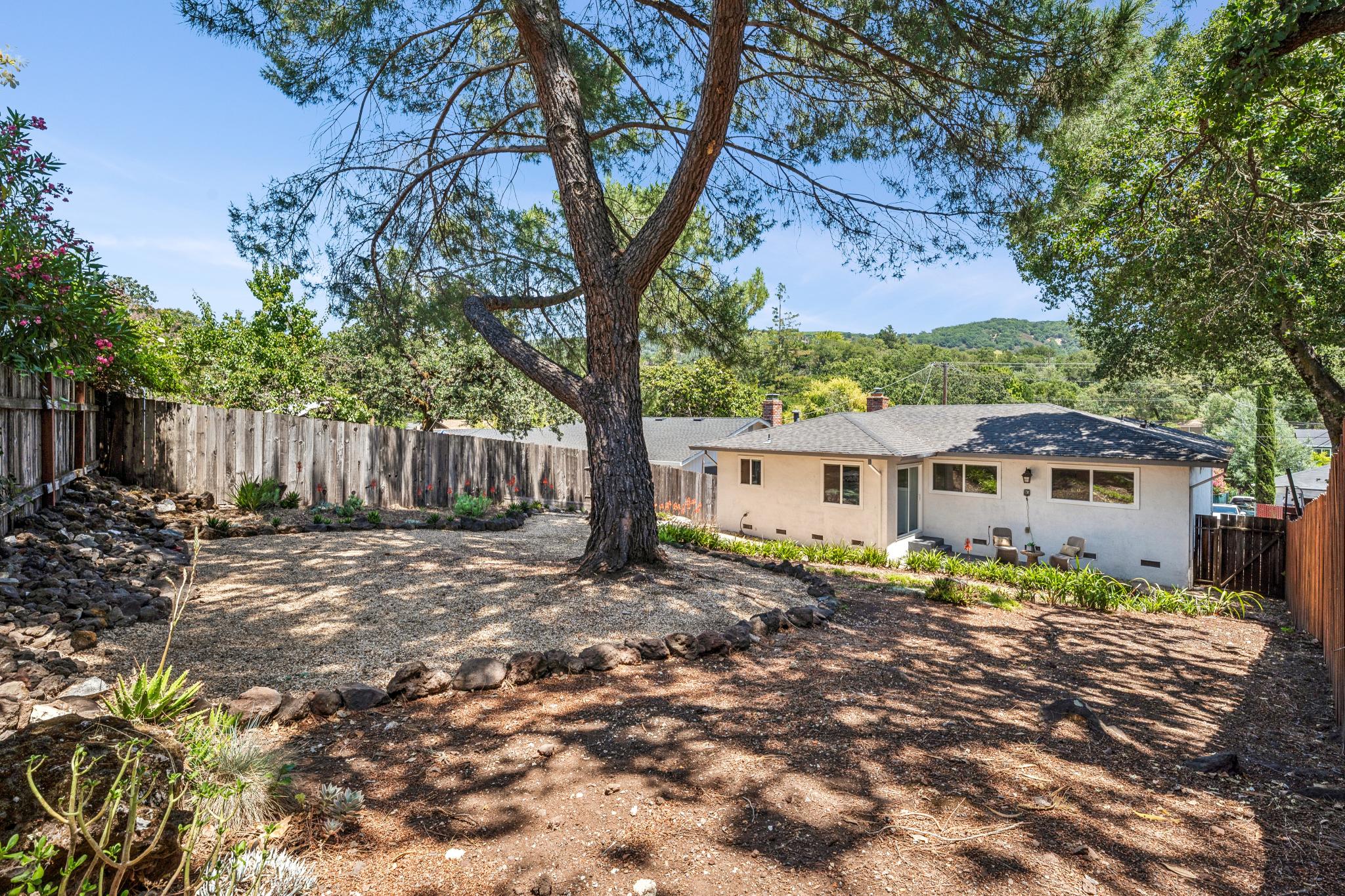 17584 Middlefield Road Sonoma, CA 95476 - Photo 22 of 23