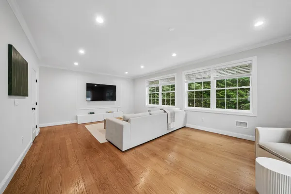 $2,175,000 | 23 Alexander Avenue, Montclair, NJ 07043