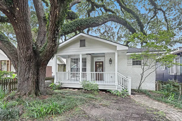 $380,000 | 4365 Capital Heights Avenue, Baton Rouge, LA 70806